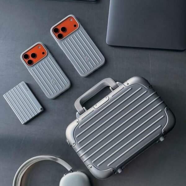 Калъф Rimova Black IPhone 17 Pro